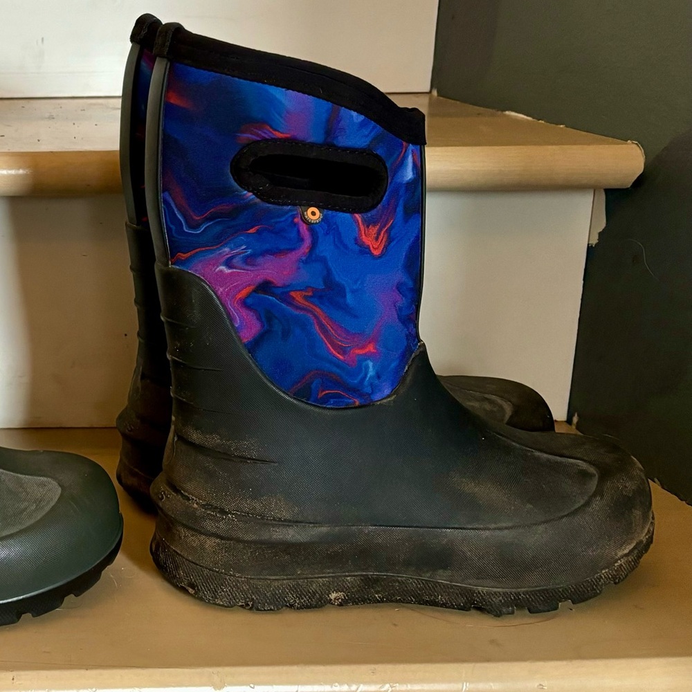 Kids Bogs Winter Boots Size 3